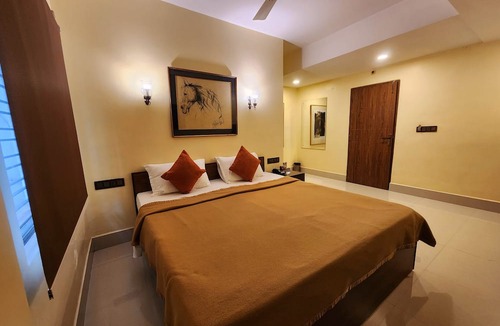 Kolkata House | Wise Owl Comfotel