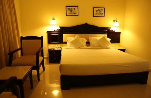 Nedumbassery Hotel | Hotel Airlink Castle