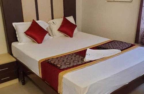 Pollachi Hotel | Hotel BMR Stay