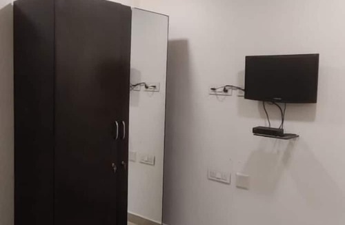 Ekkatuthangal Hotel | Five Stones By Earth Hotel Ekkatuthangal Guindy
