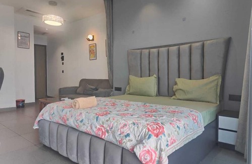 Noida Hotel | Supernova Heights Studio