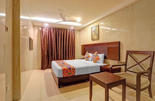 Tambaram Hotel | Fabhotel Western Inn