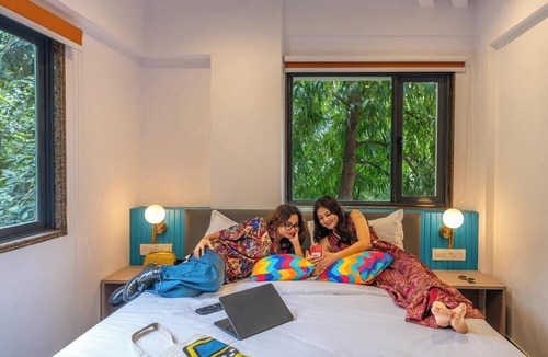 Udaipur City Centre Hostel | goSTOPS Plus Uadipur Gulab Bagh