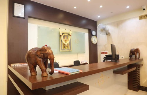 Gandhi Nagar Cabin | New Golden Residency