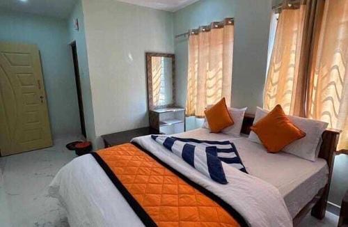 Honavar Hotel | Grand Inn Lodging And Boarding