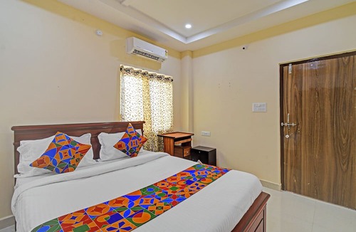 Ibrahimpatan Hotel | Fabhotel Pvr