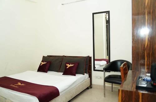 New Delhi Hotel | Hotel Blue Sky By Admire Stays