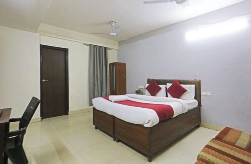 Govindpuri Hotel | Hotel Raj Palace