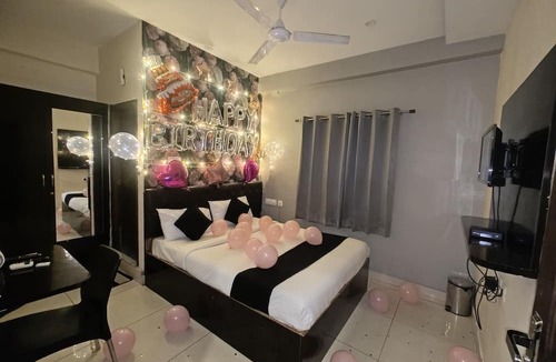 Hyderabad Hotel | Hotel Grandview And coliving