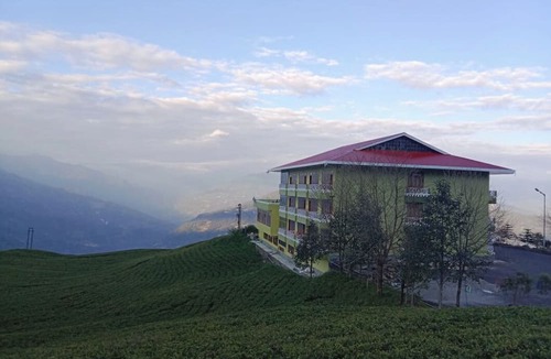 Namchi Hotel | Cherry Resort