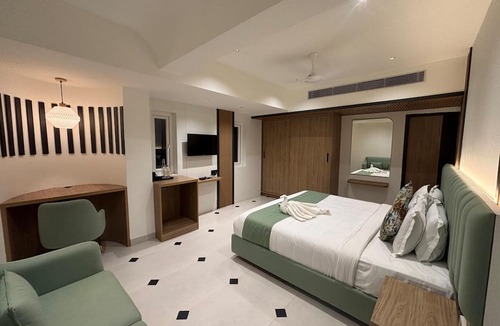 Mysore Hotel | Yuvraj Landmark