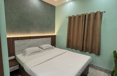 Sealdah Hotel | Hotel Sree Durga