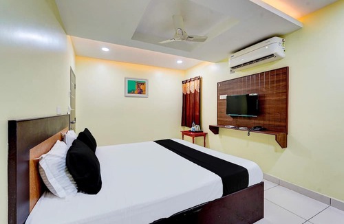 Chennai House | Super Hotel O Perungalathur