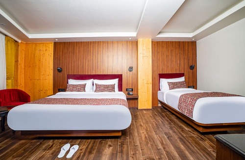 Soshing Hotel | Yashshree Lachen