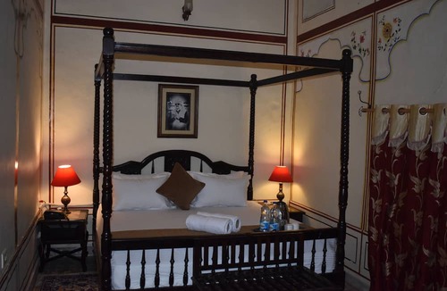 Bundi Hotel | Hotel Nawal Sagar Palace