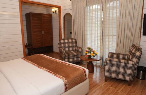 Saunta Vaddo Resort | Foxoso Aaristo Baga Beach Resort