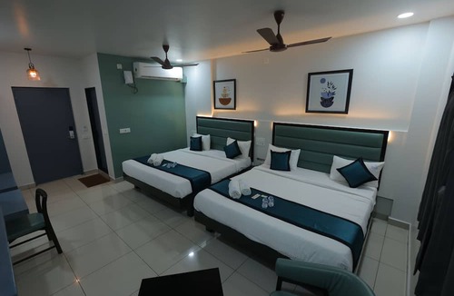 Srikalahasti Hotel | THE LOTUS PARK