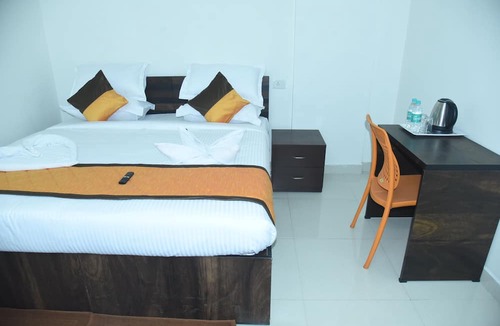 Electronics City Hotel | Grand view hotel
