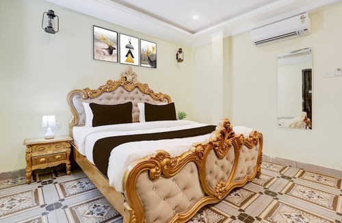 Varanasi House | Kashi Heritage Palette Varanasi