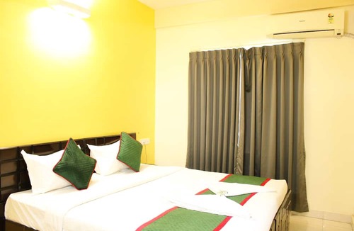 Marathahalli Hotel | Hotel Crystal Suites