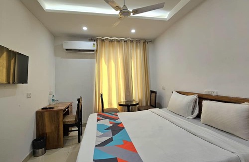 East of Kailash Bed & Breakfast | THE OCEAN