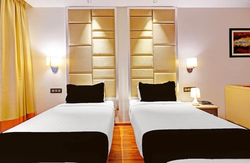 Kadubeesanahalli House | Stylish Nest at Marathahalli Near Heritage Centre