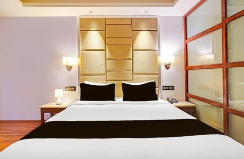 Kadubeesanahalli House | Stylish Nest at Marathahalli Near Heritage Centre