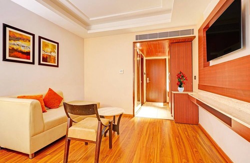 Kadubeesanahalli House | Stylish Nest at Marathahalli Near Heritage Centre