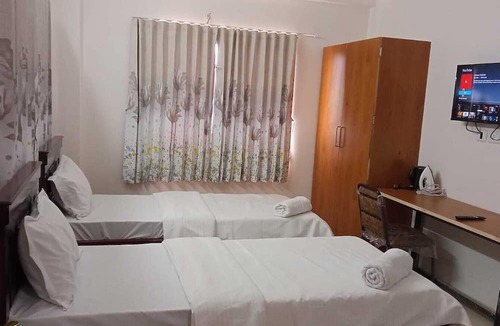 Ahmedabad Hotel | Elis Home Stayz