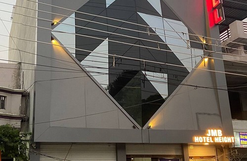 Rau Hotel | JMB Hotel Height