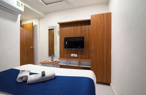 Naranpura Hotel | Hotel Nest Sky