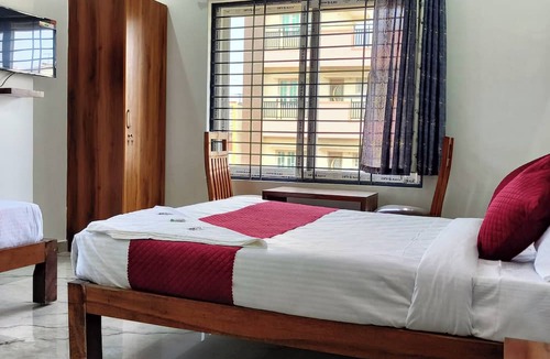 Kumbalgodu Hotel | PPH Living Jai Maruthi Boarding&Lodging