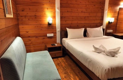 Saunta Vaddo Resort | Surf House Beach Resort