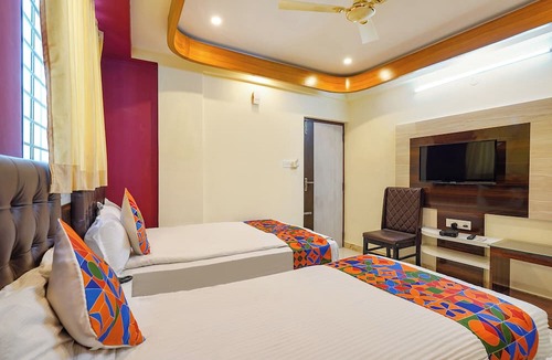 BTM Layout Hotel | FabHotel I Residency - Koramangala (Nr St. John's Hospital)
