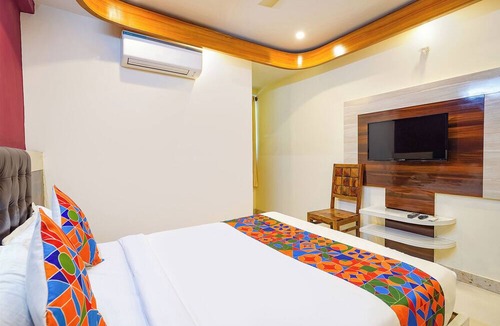 BTM Layout Hotel | FabHotel I Residency - Koramangala (Nr St. John's Hospital)