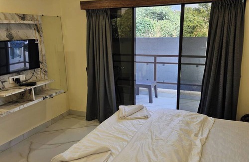 Nagaon Hotel | Shrikar Resort