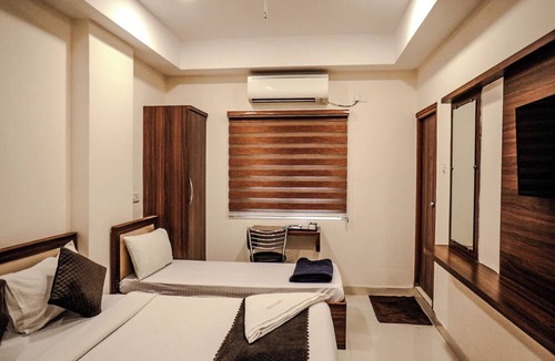 Kukatpalli Hotel | Dream Suites Hotel
