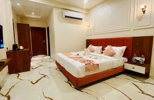 Ujjain Hotel | Shree Anantay Club & Resort