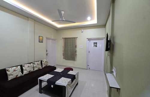 Sualkuchi House | The Gulmohar Inn