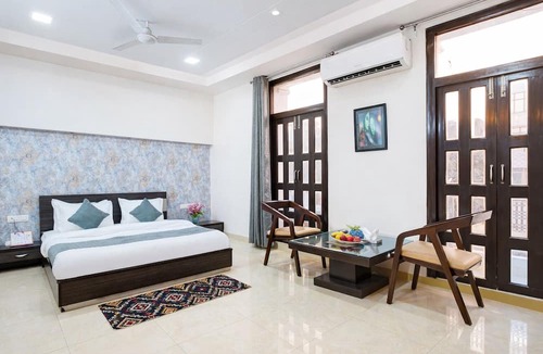 Dariyaganj Hotel | Shyama inn by Rivlet