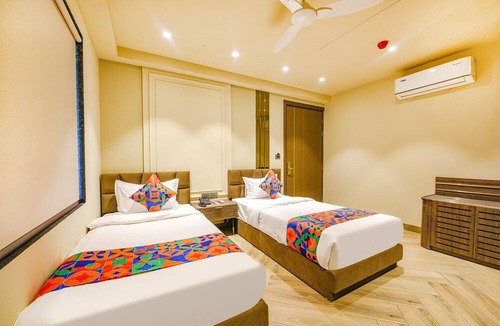 Janakpuri Hotel | FabHotel Prime Elite Janakpuri