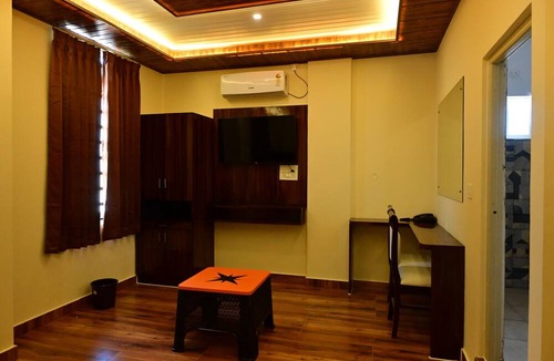 Virarajendrapet Hotel | RIDHIS FAMILY RESTAURANT
