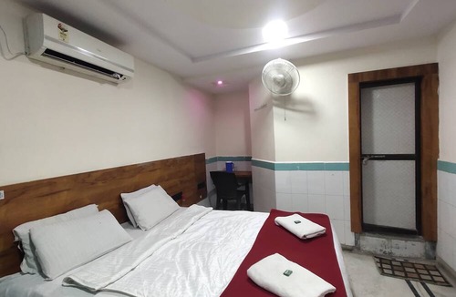 Mahesana Hotel | hotel yogeshwar
