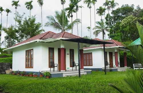 Sulthan Bathery Hotel | Green Ample Resorts
