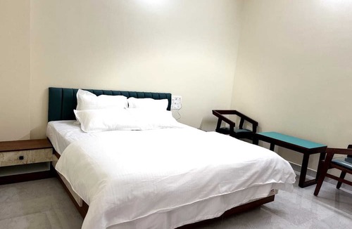 Subrahmanya Hotel | Evara Enclave Residency