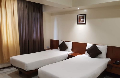 Koregaon Park Hotel | Hotel Executive Residency