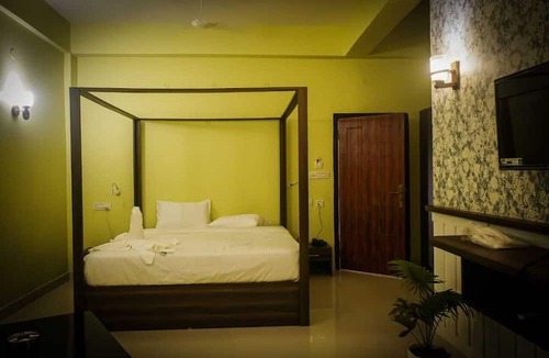 Hatikhuli Hotel | Hotel Garnet