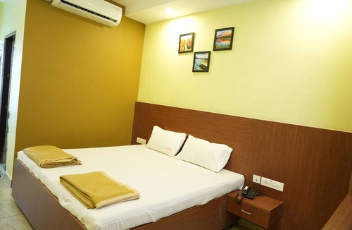 Pollachi Hotel | Sri Krishnan Residency