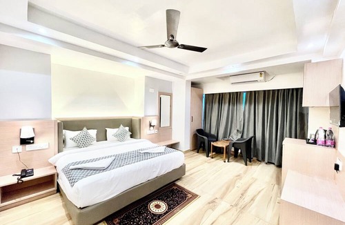 Puri Hotel | G RESORT- PURI near Sea Beach & Pool