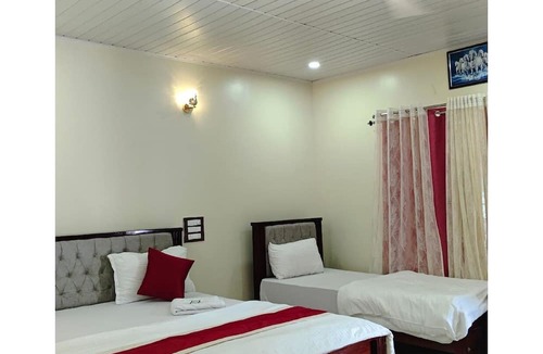 Hireguthi Hotel | Mantri stay